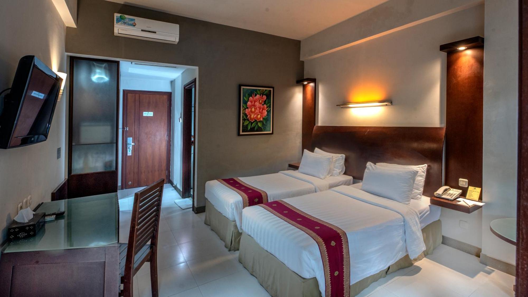 Lombok Garden Hotel Mataram Exteriör bild