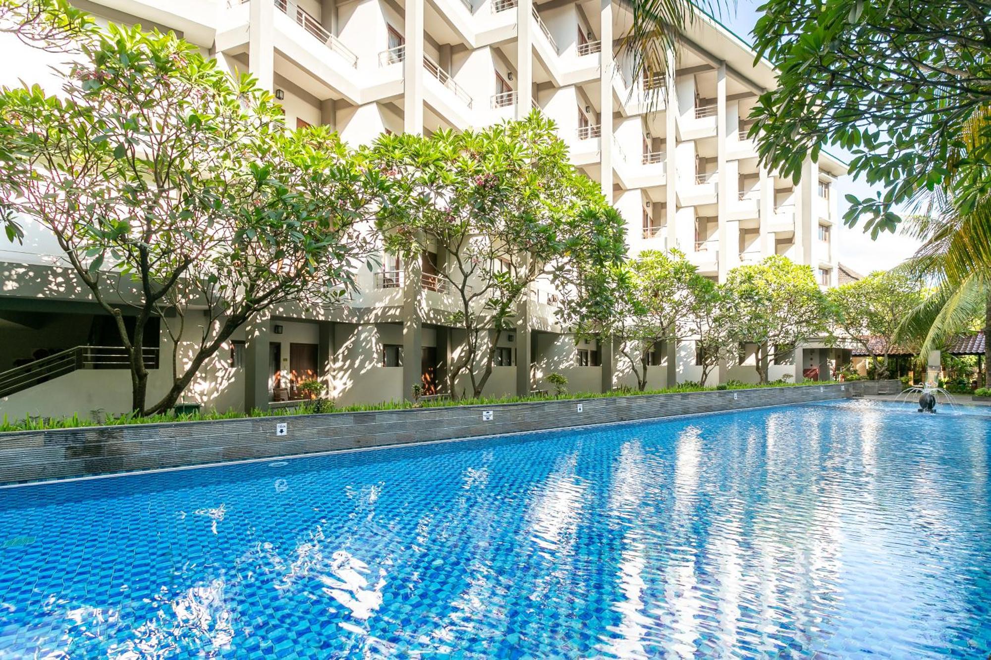 Lombok Garden Hotel Mataram Exteriör bild