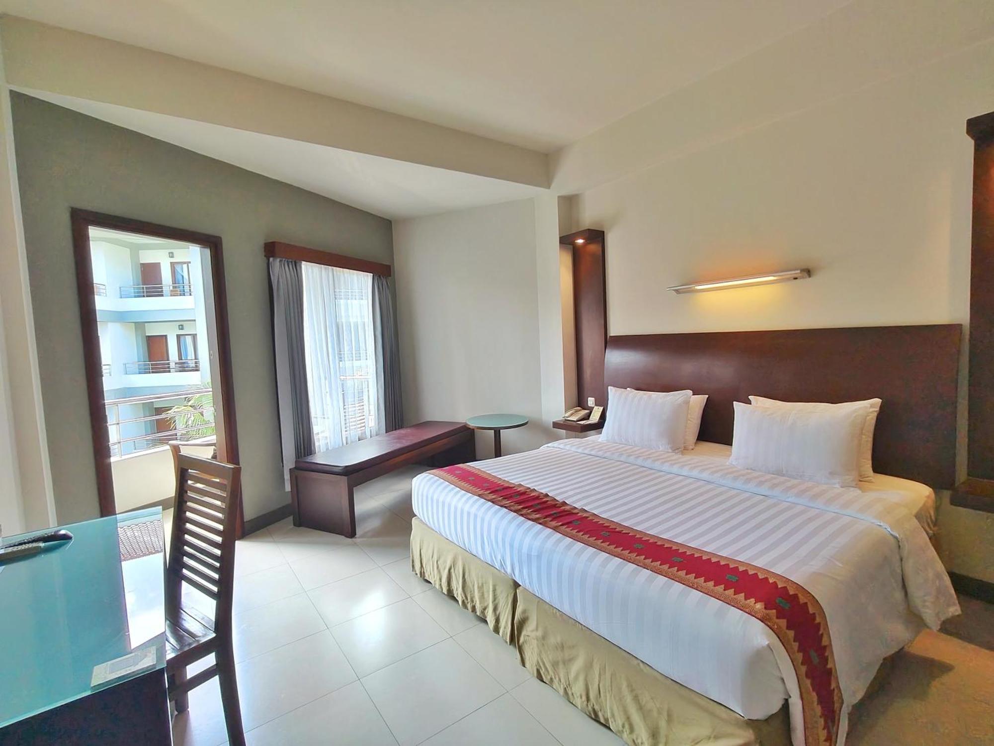 Lombok Garden Hotel Mataram Exteriör bild
