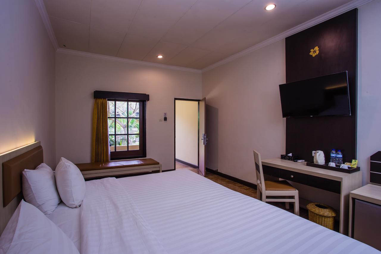 Lombok Garden Hotel Mataram Exteriör bild
